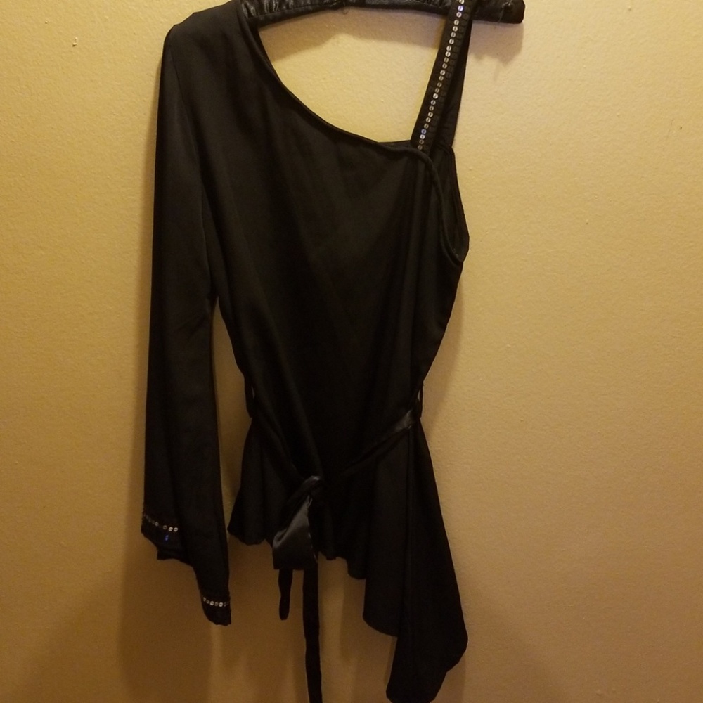 Women's shirt